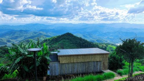Samoeng Tai House | เหนือดอย แคมป์ปิ้ง (Nuea Doi Camping)