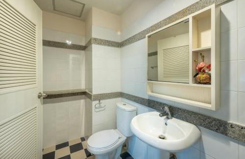 Noen Phra Apartment | Kunchorn Service Apartment