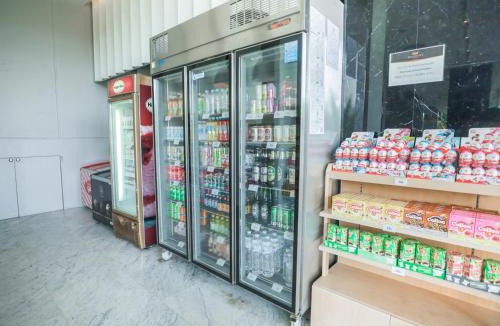 Si Racha Apartment | Balcony Seaside Sriracha Hotel & Serviced Apartments