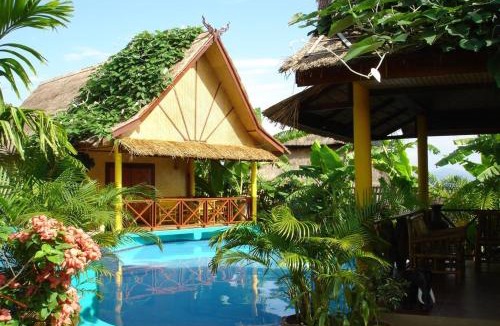 Mae Ai Resort | Old Tree's House