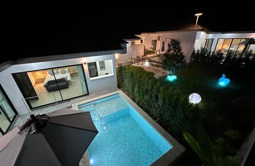 Krabi Villa | Aonang nine poolvilla resort