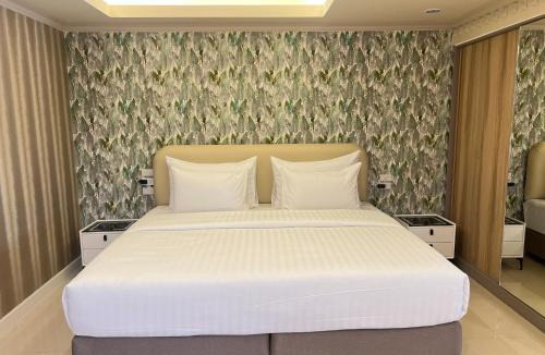 Chom Phon Hotel | V20 Boutique Jacuzzi Hotel