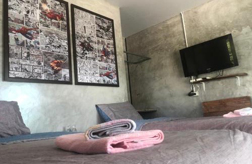 Uthai Thani House | SolarCell Private Homestay - โซล่าเซลล์ไพรเวทโฮมสเตย์