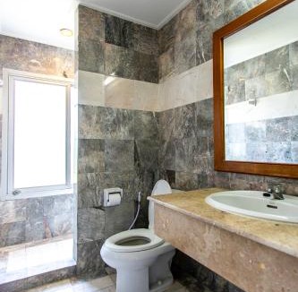 Kram House | F4 Beach house Kitchen BBQ 3 bedrooms Large yard