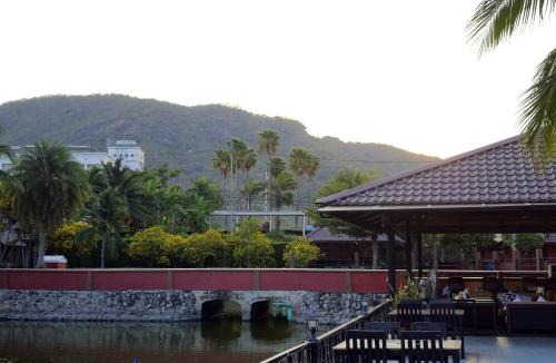 Sam Phraya Resort | Baan Mesuk Hua Hin Spa and Resort