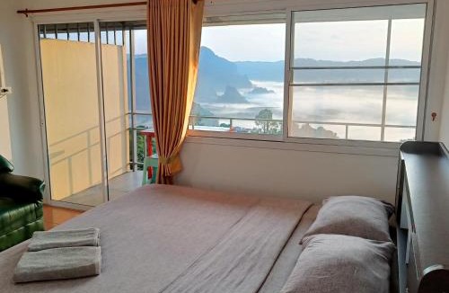 Pong House | บ้านชมหมอก ภูลังกา