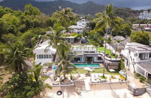 Maret Resort | The Rock Samui Beachfront Resort - Sha Plus Hotel