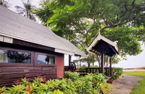 Khanom Hotel | Baan Thong Ching Resort