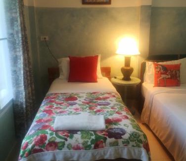 Khuan Khanun House | Baan Chomchan - Thale Noi บ้านพักชมจันทร์