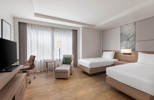 Ratchaprasong Hotel | Courtyard by Marriott Bangkok