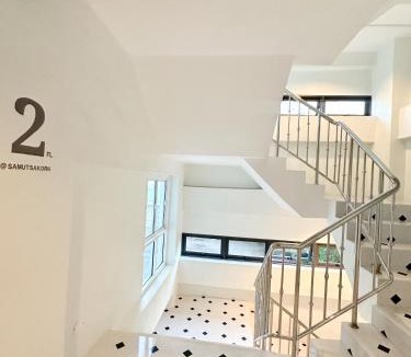 Samut Sakhon Apartment | แอทสมุทรสาครมหาชัย