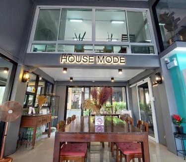 Bang Yi Ruea Apartment | HOUSEMODE - BAANYAI @ Wongwian Yai