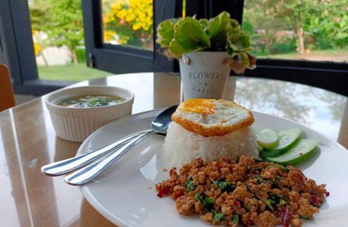 Lom Kao Resort | The Sunnery Ville