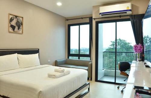 Arun Amarin Hotel | NORN Canalside Bangkok Hotel