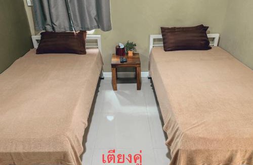 Phrom Buri Hotel | Parida Resort