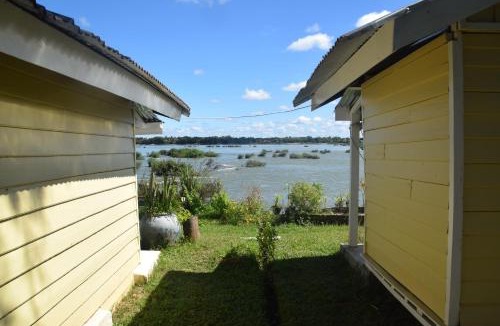 Muang Khong Hostel | Don Som Riverside Guesthouse