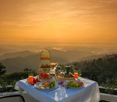 Chiang Rai Hotel | Above The Clouds - Chiang Rai