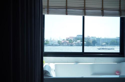 Arun Amarin Hotel | NORN Riverside Bangkok Hotel - นอนริมน้ำ