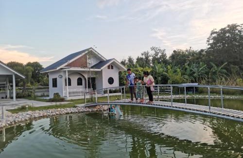 Thap Than Resort | Numhom Resort