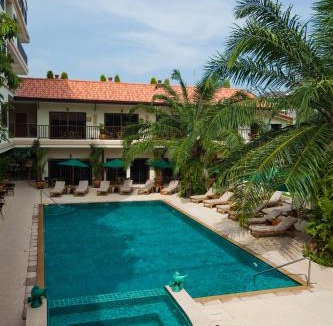 South Pattaya Resort | Baan Souy Resort