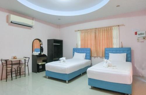 Ban Pong House | AURA Park Resort