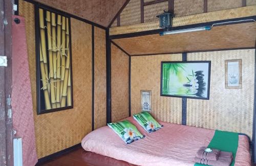 Nakhon Chai Si House | Hidden Holiday House