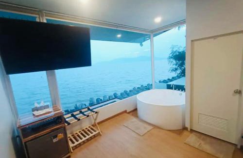 Pak Nam Resort | Amanda อามันดา