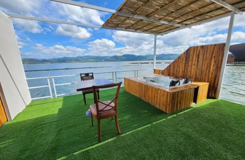 Tha Kradan Resort | บ้านไร่ วรรณ วาลย์ รีสอร์ท