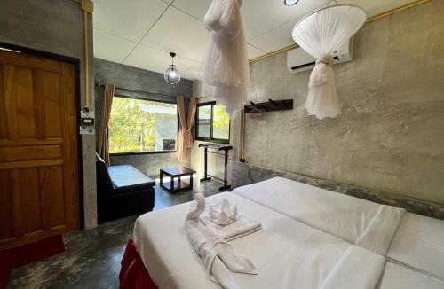 Ko Kood Resort | Sunshine On The Rock