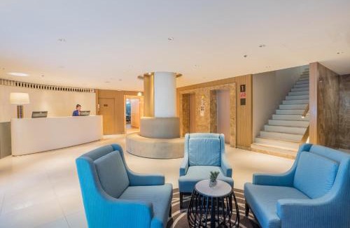 Nana Hotel | Citrus Sukhumvit 11 by Compass Hospitality