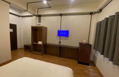 Uttaradit Hotel | Red Heritage Hotel