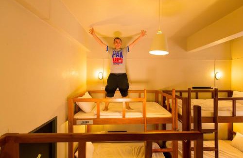 Downtown Krabi Hostel | Pak-Up Hostel