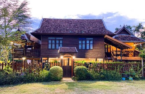San Kamphaeng Resort | Chiangmai Lanna