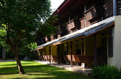Nong Bua Resort | Royal River Kwai Resort and Spa