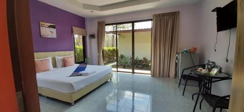 Sa Khu Resort | Phuket Sirinapha Resort