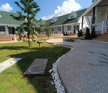 Nakhon Si Thammarat Hotel | English Resotel : อิงลิช รีโซเทล