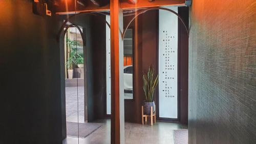 Ratchathewi Hotel | Hotel Ordinary Bangkok