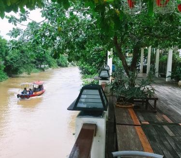 Ayutthaya House | Romyen Cafe' Homestay