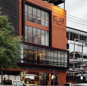 Mak Khaeng Hotel | Clay Hotel Udonthani