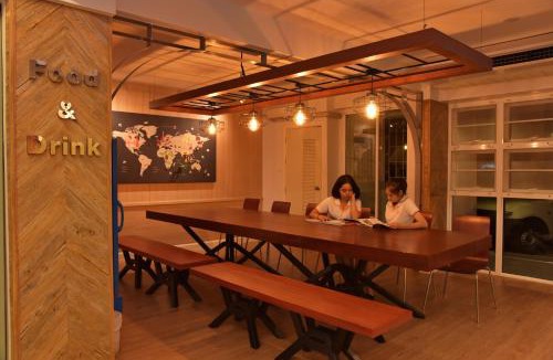 Noen Phra Hotel | BaanHim