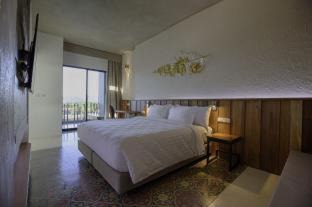 Ban Tai Hotel | Natee The Riverfront Hotel Kanchanaburi