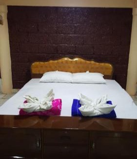 Lat Ya Resort | Ratmanee House