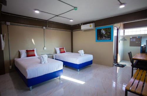 Tak Hotel | Baan Chang Hotel & Coffee House