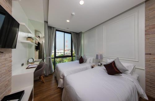 Hai Ya Hotel | Parc Borough City Resort