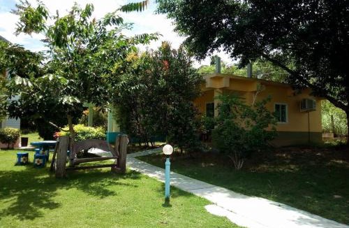 Phongprasan House | AtMyHomeStay Bangsaphan
