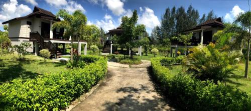 Khao Lak Resort | The Hip Resort @ Khao Lak