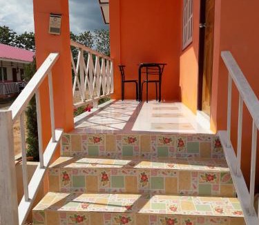 Sangkhla Buri House | Chanakarn Guesthouse Sangkhla Buri