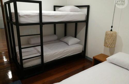 Uthai Thani Bed & Breakfast | Comeneetee Uthai