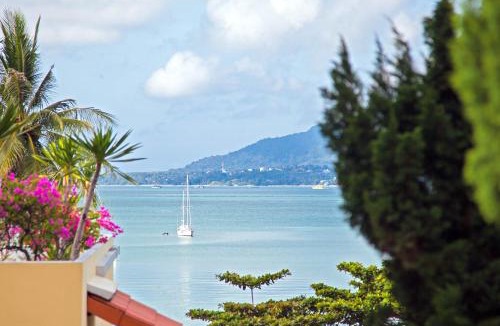 Wichit Hotel | By The Sea