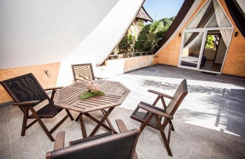 Klong Son Villa | Steps to Beach Luxury 3BR Private Pool Villa